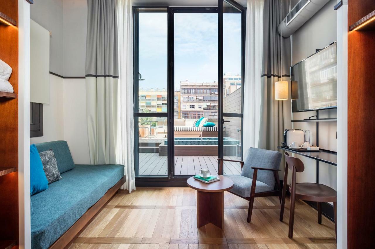Praktik èssens 3* Barcellona